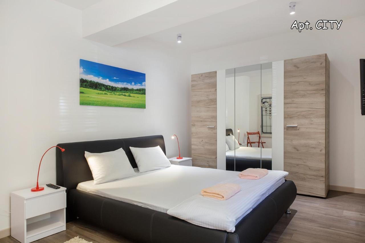 City Holliday Lux Belgrad Dış mekan fotoğraf