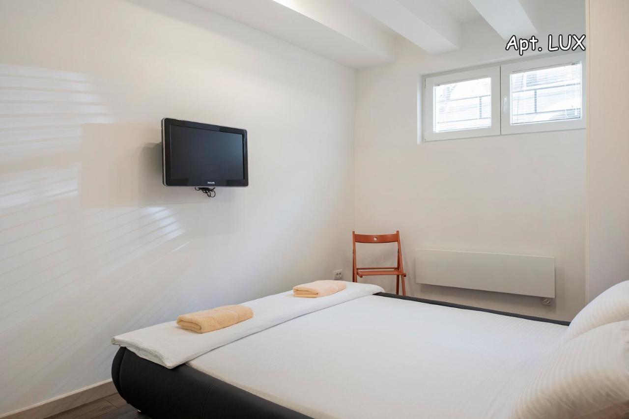City Holliday Lux Belgrad Dış mekan fotoğraf